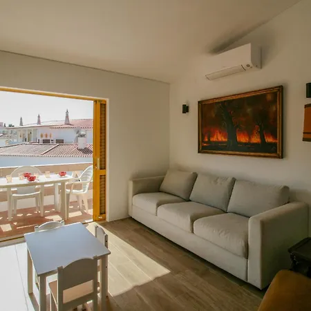 בית נופש Flh Da Luz Town House לאגוּ‏ש
