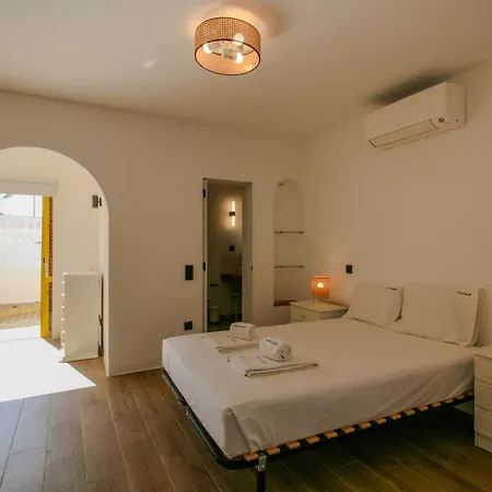 Flh Da Luz Town House בית נופש *