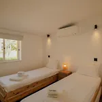 Flh Da Luz Town House Lagos
